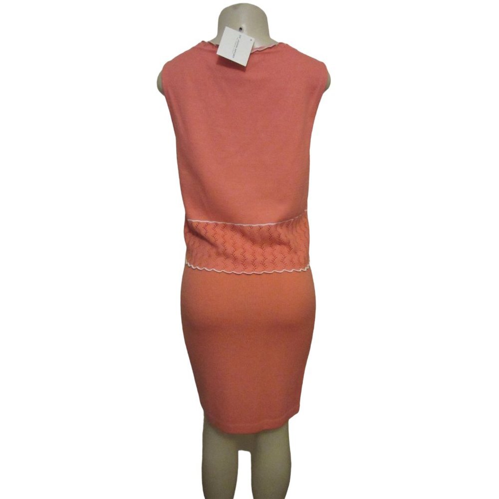New w Tags, St John Sport Knit Coral Skirt and Matching Top in SZ 4 or Small - Picture 8 of 11